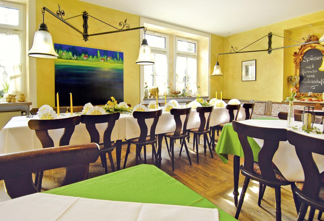 Landgasthaus Roemerhof Obernburg am Main Buitenkant foto